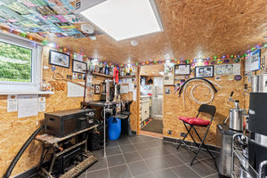 Workshop/Mancave- click for photo gallery